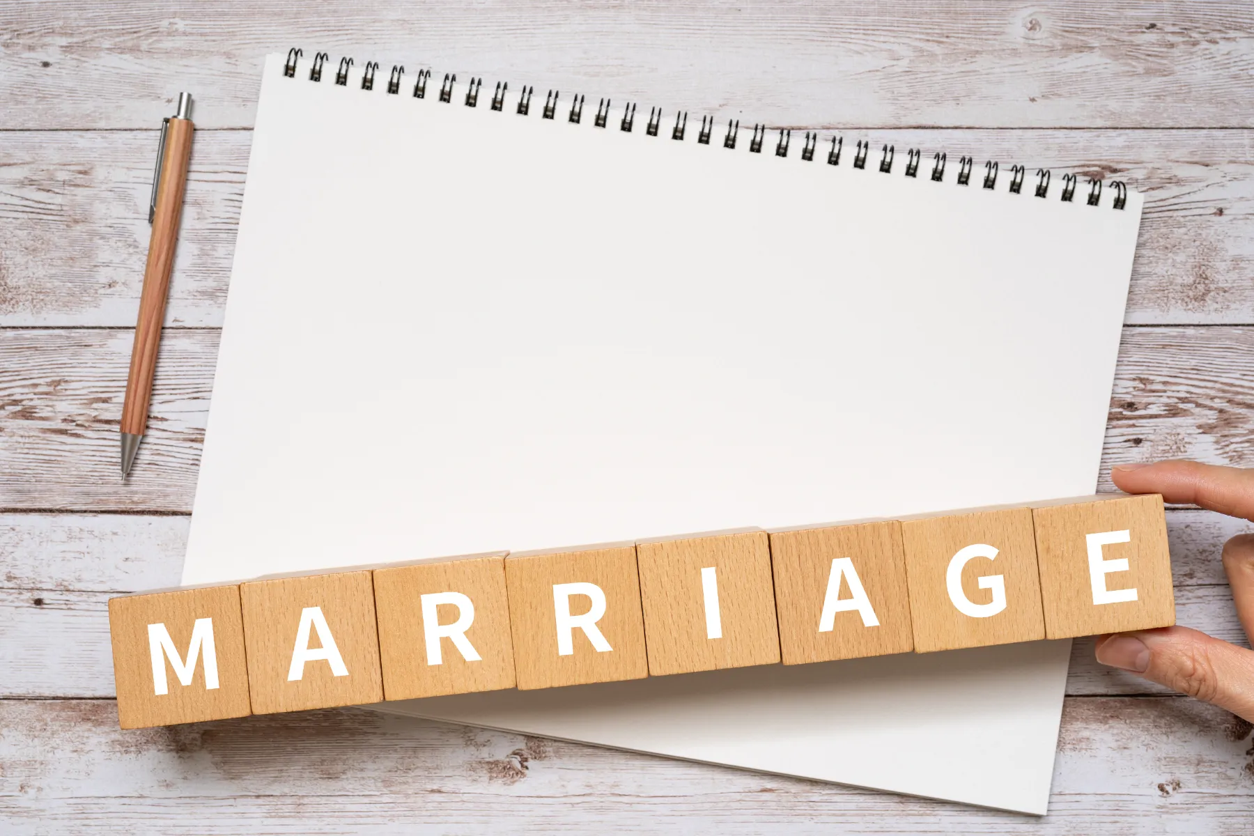 【見本】女性にモテる男性の特徴・共通点ランキングTOP7【削除してください】